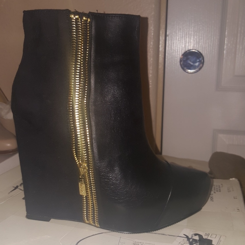 Wedge platform boot ,Rachael Roy, side zipper